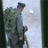 Difunden video de polic&iacutea israel&iacute agrediendo a un ni&ntildeo palestino