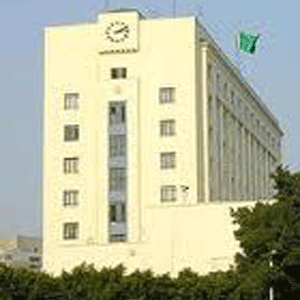 Atacan con cócteles molotov la sede de la Liga Árabe en El Cairo