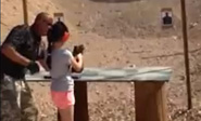 Una niña de 9 años mata a tiros a su instructor en Arizona