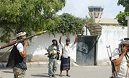 Yemen: Enfrentamientos en el aeropuerto de Ad&eacute;n