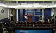 Evacuada la sala de prensa de la Casa Blanca durante una conferencia