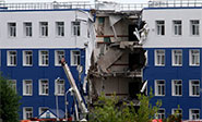 Más de 18 muertos por el derrumbe de cuartel  militar en Siberia