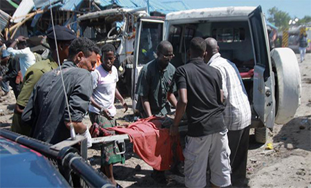 M&aacute;s de siete muertos por un atentado en Mogadiscio