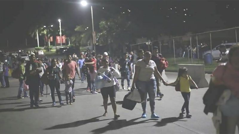 Hondure&ntilde;os inician una nueva caravana hacia EEUU huyendo de la pobreza y la violencia
