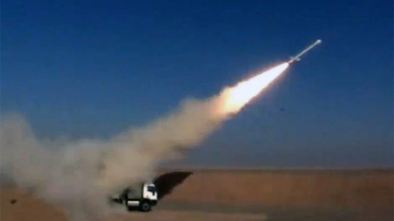 Ir&aacute;n presenta el nuevo misil de crucero de largo alcance tierra- tierra