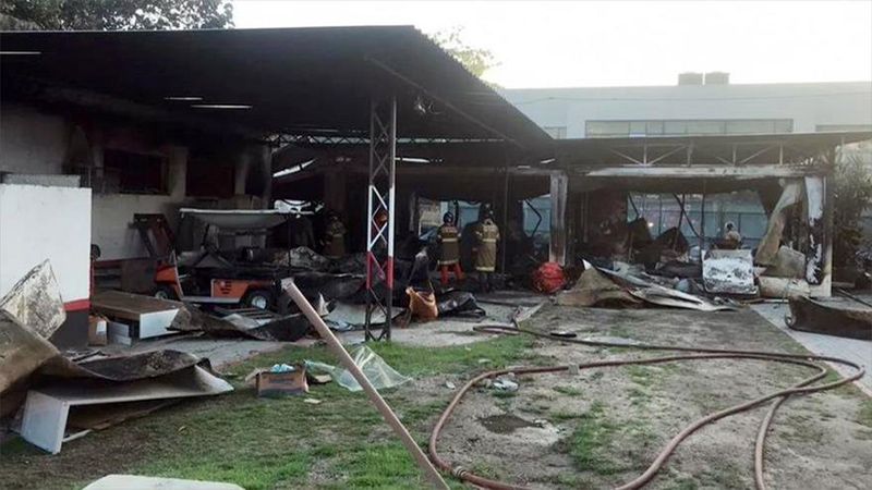 M&aacute;s de diez muertos por un incendio en un club de f&uacute;tbol en R&iacute;o de Janeiro