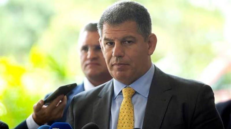 Confirman expulsi&oacute;n de ministro brasile&ntilde;o por irregularidades financieras