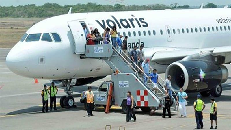 Desalojan avi&oacute;n por falsa alarma de bomba en aeropuerto de Ciudad de M&eacute;xico