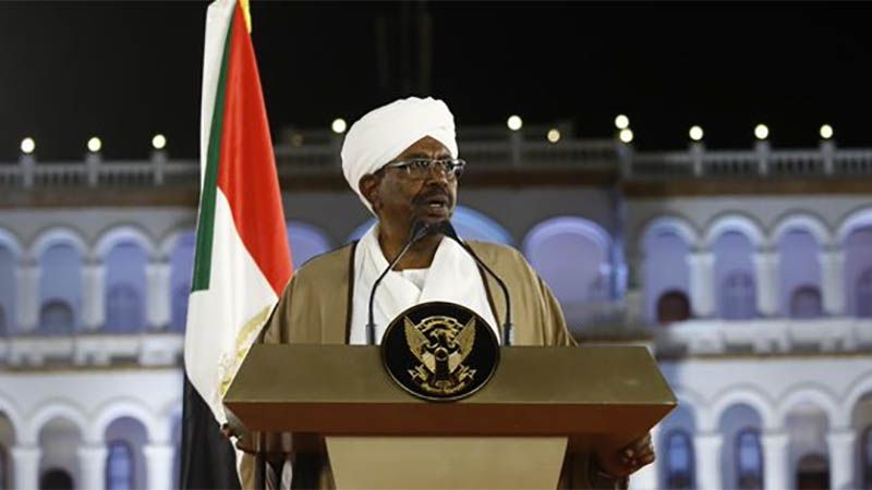 El presidente de Sud&aacute;n decreta emergencia nacional por un a&ntilde;o y disuelve el Gobierno