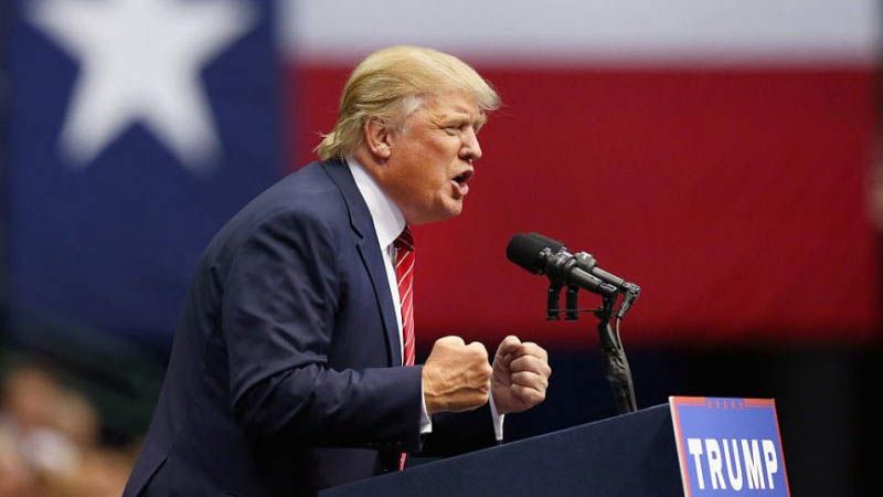 Trump llama &ldquo;locos&rdquo; a dem&oacute;cratas por abrir pesquisas en su contra