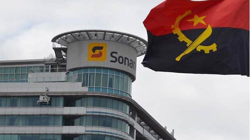 Descubren enorme yacimiento petrolero en Angola