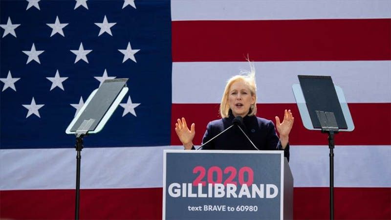 Trump es un cobarde y est&aacute; destruyendo el tejido moral de EEUU, seg&uacute;n Kirsten Gillibrand
