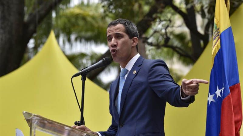 El golpista Juan Guaid&oacute; pone fecha para &ldquo;desalojar a Maduro&rdquo; del poder