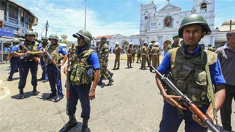La Polic&iacute;a de Sri Lanka arresta a 24 sospechosos de los ataques del domingo