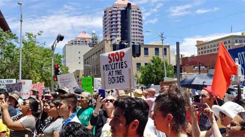 Protestas en todo EEUU por trato &ldquo;inhumano&rdquo; a inmigrantes