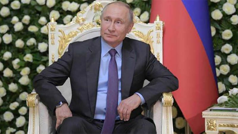 Putin promulga la ley que suspende el tratado con EEUU sobre la eliminaci&oacute;n de misiles