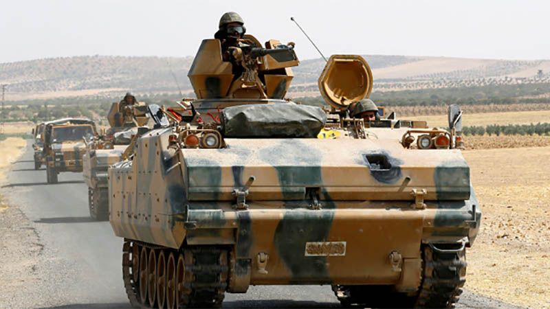 Turqu&iacute;a informa de tres muertos en un ataque a su convoy militar en Siria