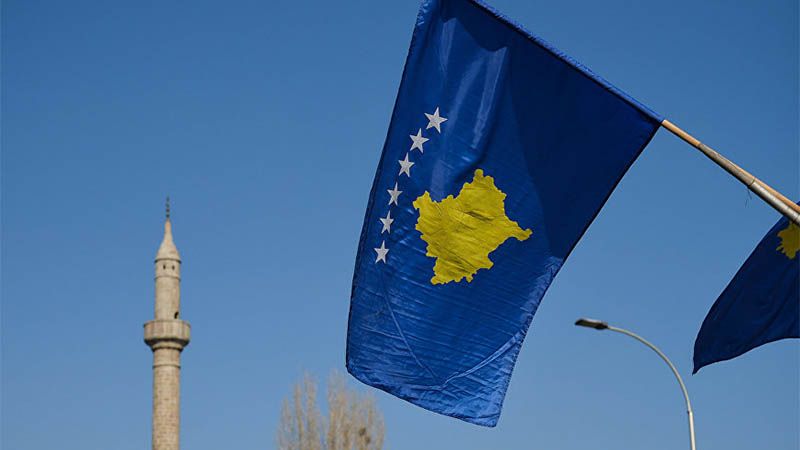 Los diputados de Kosovo aprueban la disoluci&oacute;n del Parlamento