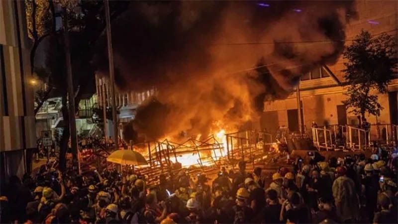 Pek&iacute;n denuncia el apoyo de &ldquo;fuerzas extranjeras&rdquo; a las protestas en Hong Kong