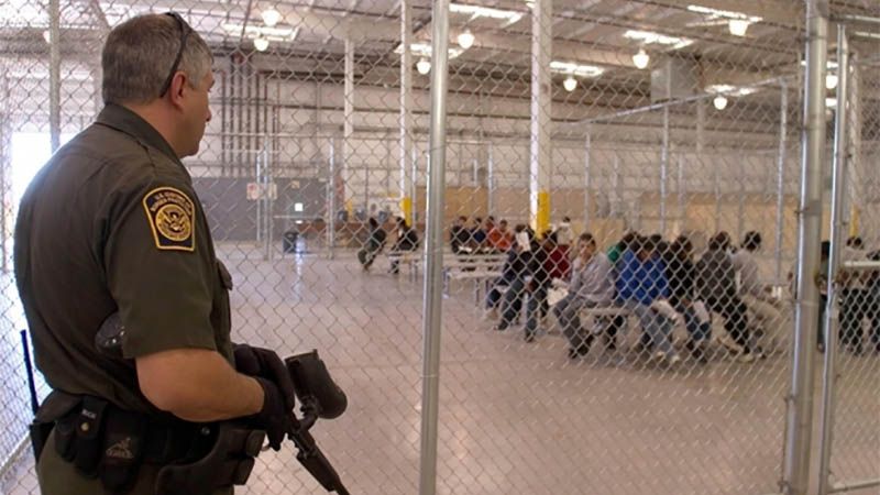 Un mexicano muere bajo custodia de servicios de inmigraci&oacute;n en EEUU