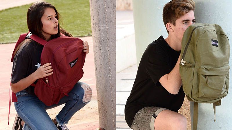 La vuelta al cole en Estados Unidos est&aacute; marcada con mochilas antibalas