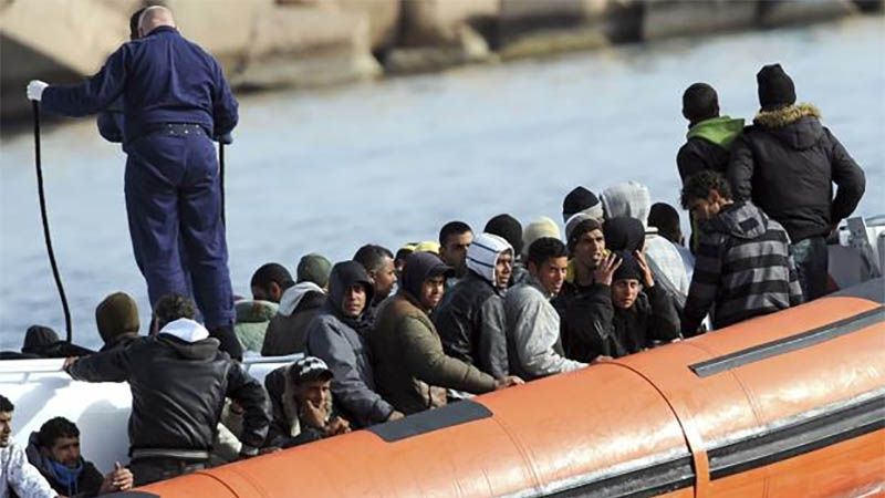 Alemania, Francia e Italia se comprometen a repartir a migrantes