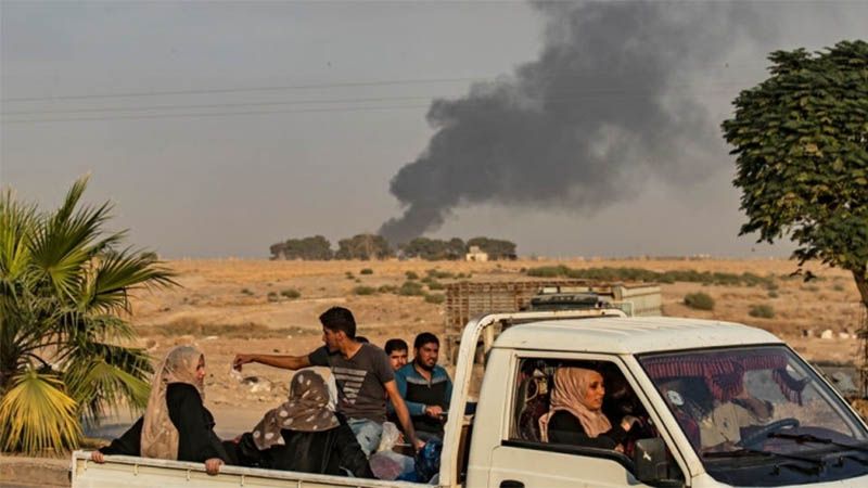 M&aacute;s de 70.000 ciudadanos sirios abandonan sus hogares por la ofensiva turca