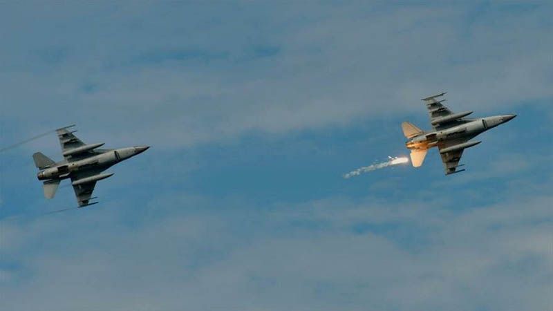 Avi&oacute;n militar de EEUU lanza bomba accidentalmente sobre una aldea en Jap&oacute;n