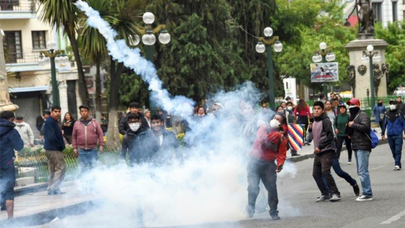La derechista Jeanine &Aacute;&ntilde;ez forma su gobierno en medio de la violencia en Bolivia