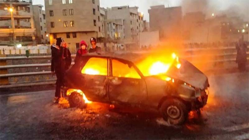 Arrestan a ocho sospechosos vinculados a la CIA por los disturbios en Ir&aacute;n