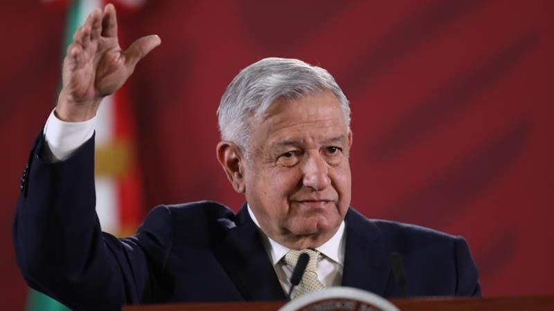 L&oacute;pez Obrador apoya a Evo Morales y dice que fue v&iacute;ctima de golpe de Estado