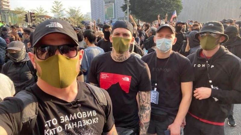 Neonazis ucranianos se encuentran entre manifestantes en Hong Kong