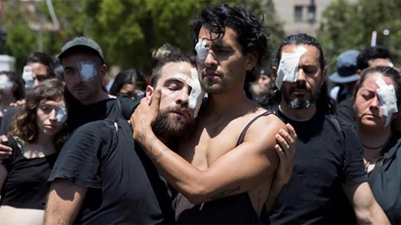 Ascienden a 352 las lesiones oculares por represi&oacute;n en Chile