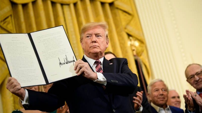 Trump firma un controvertido decreto para redefinir el juda&iacute;smo en EEUU