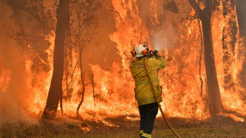 Australia decreta estado de emergencia por incendios en el sudeste del pa&iacute;s