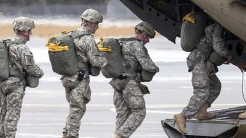 Estados Unidos enviar&aacute; tres mil soldados adicionales a Oriente Medio