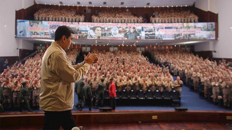 Maduro anuncia ejercicios militares para la primera quincena de febrero