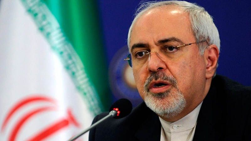 Zarif critica al Reino Unido por seguir &ldquo;ciegamente&rdquo; a EEUU