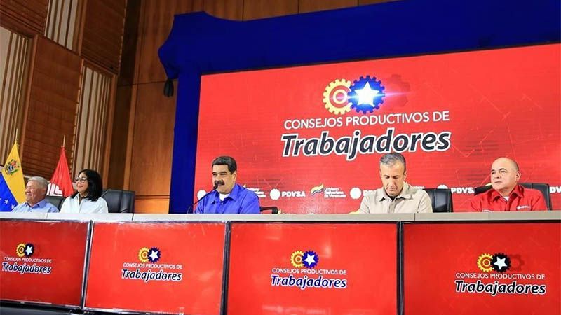 Presidente de Venezuela declara emergencia en industria petrolera