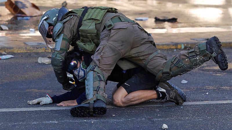 Choques entre Polic&iacute;a y manifestantes en Chile