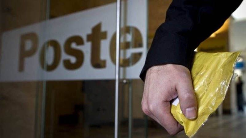 Tres mujeres heridas al recibir paquetes explosivos en Roma