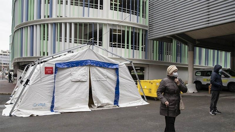 Francia proh&iacute;be eventos con participaci&oacute;n de m&aacute;s de 1.000 personas por el coronavirus