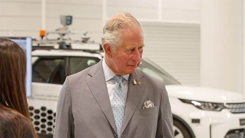 El pr&iacute;ncipe Carlos de Inglaterra da positivo en COVID-19