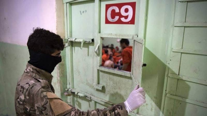 Miembros de Daesh huyen de una c&aacute;rcel controlada por EEUU en Siria