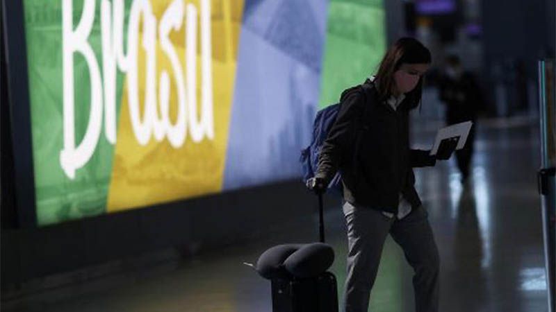 Entra en vigor restricci&oacute;n de entrada a EEUU de viajeros desde Brasil