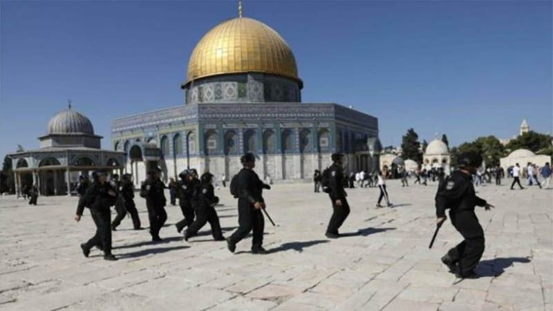 Colonos israel&iacute;es irrumpen en la Mezquita Al-Aqsa tras su reapertura