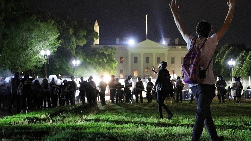 El d&iacute;a en que Trump &ldquo;se escondi&oacute;&rdquo; en el b&uacute;nker subterr&aacute;neo de la Casa Blanca