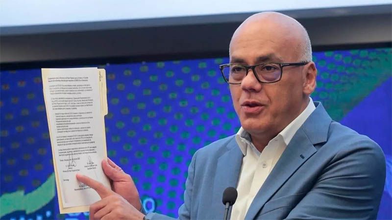 Gobierno de Venezuela y oposici&oacute;n firman acuerdo por Covid-19