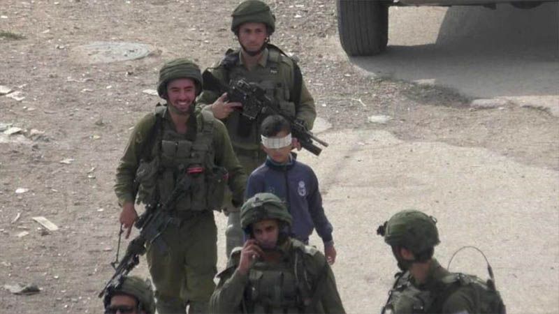 Fuerzas de la ocupaci&oacute;n israel&iacute; secuestran a 29 palestinos en Cisjordania