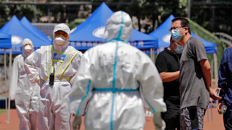 Pek&iacute;n ampl&iacute;a el &aacute;rea de cuarentena ante nuevos casos de contagio de Covid-19